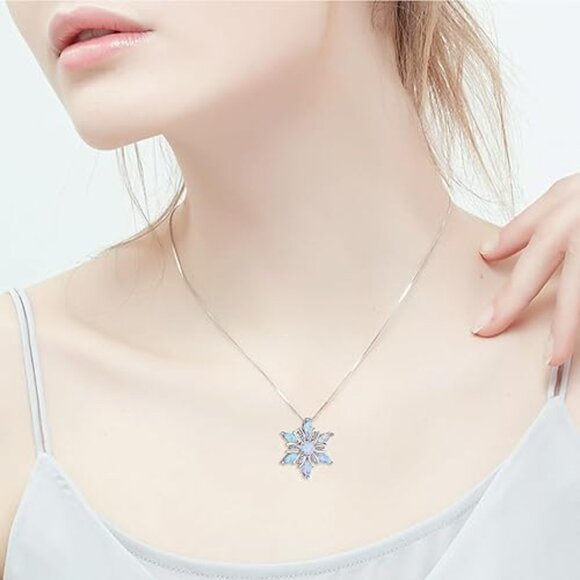 Neiman Marcus Opal 925 Sterling Silver Snowflake Necklace - Picture 3 of 4